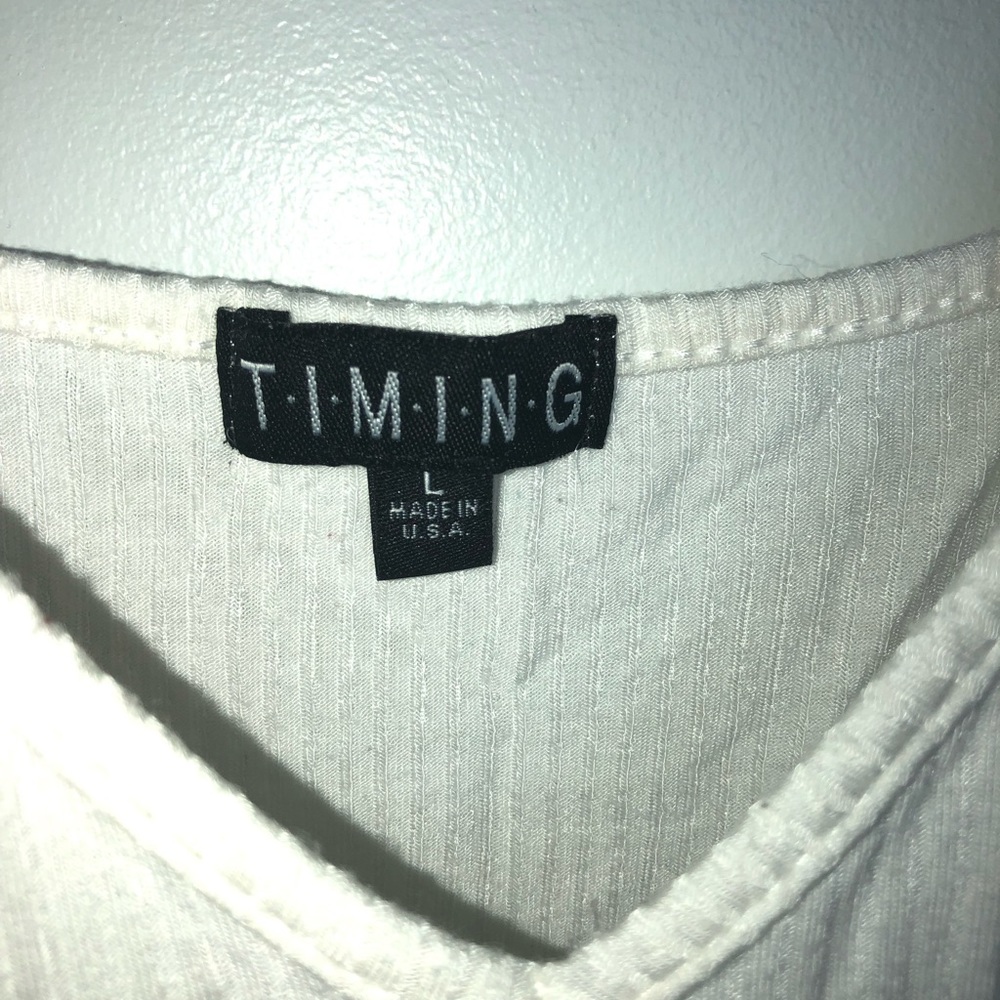 🆕 Timing Ribbed Tank Top - Picture 2 of 3